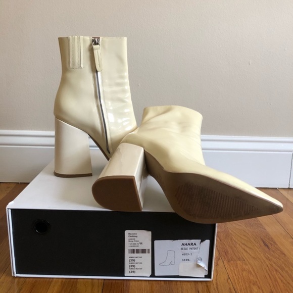 Alias Mae Ahara Patent Leather Bootie in Beige Patent 39 EU / 8 US - Picture 6 of 7